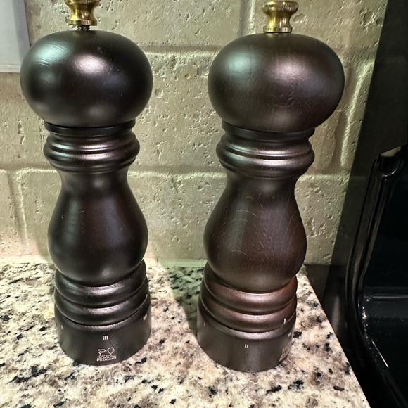 Peugeot Other - Peugeot | Paris Duo u'Select Pepper and Salt Mill, Chocolate, 18 cm - 7 in